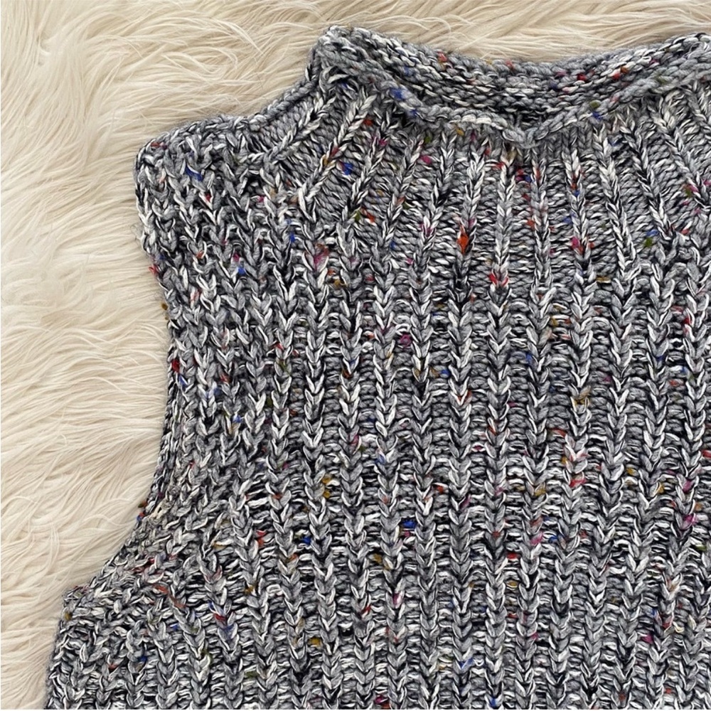 Anthropologie Moth Gray Chunky Knit Speckled Sleeveless Sweater